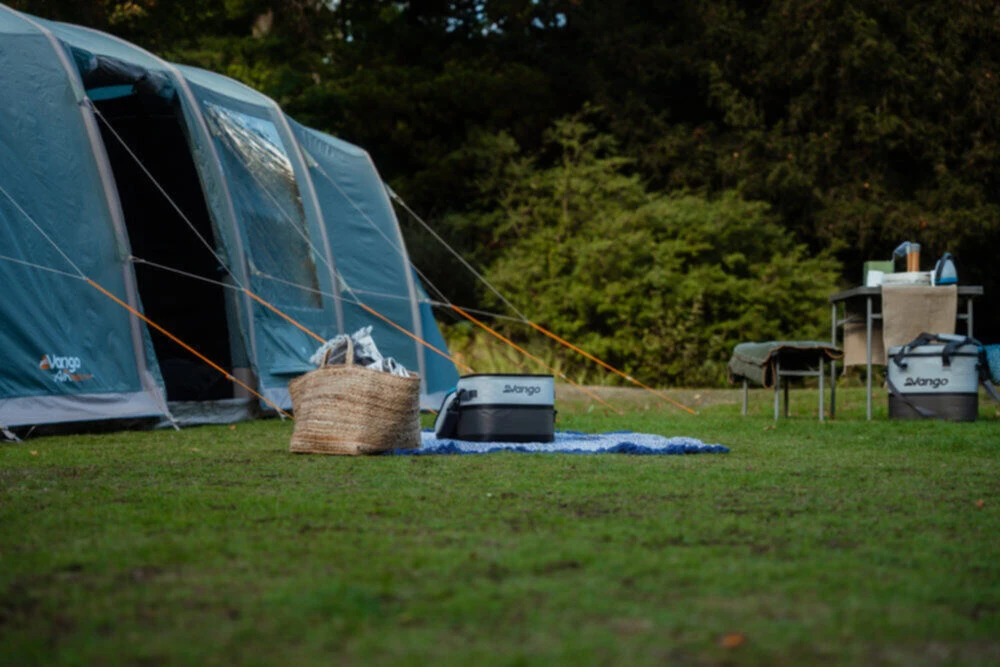 Vango Airbeam Vango Castlewood Air 800XL Tent Package (2023) - Image 11