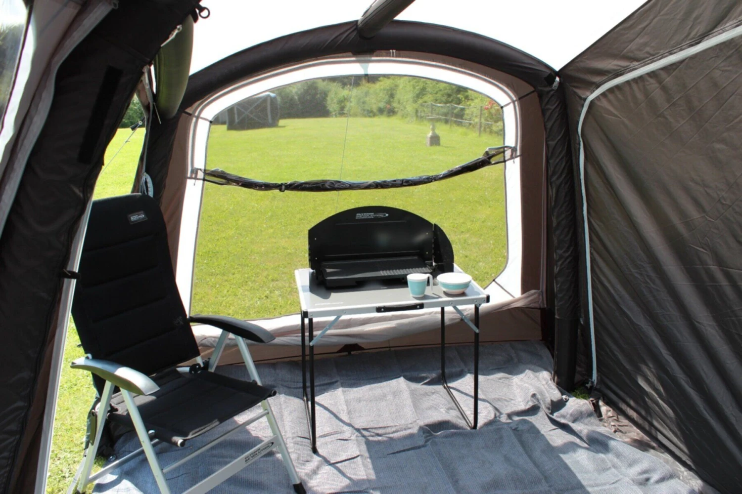 Outdoor Revolution Sportlite Air 320ex Caravan Awning - Image 3