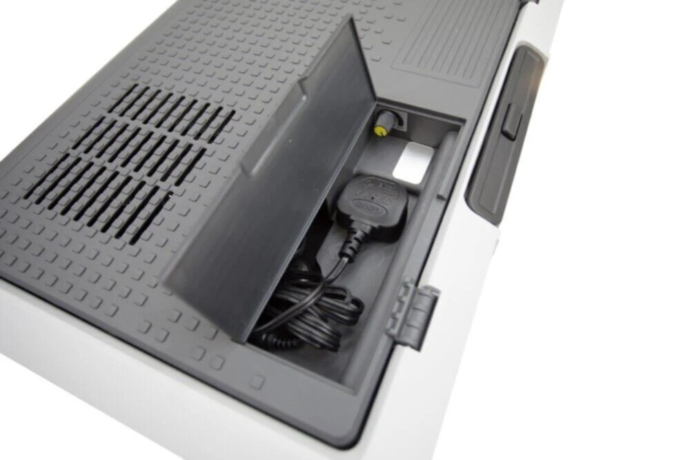 Vango E-Pinnacle 40L Coolbox - Image 6